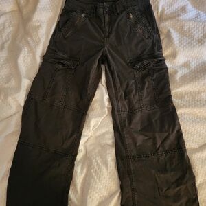 Grey American Eagle Cargo Pants